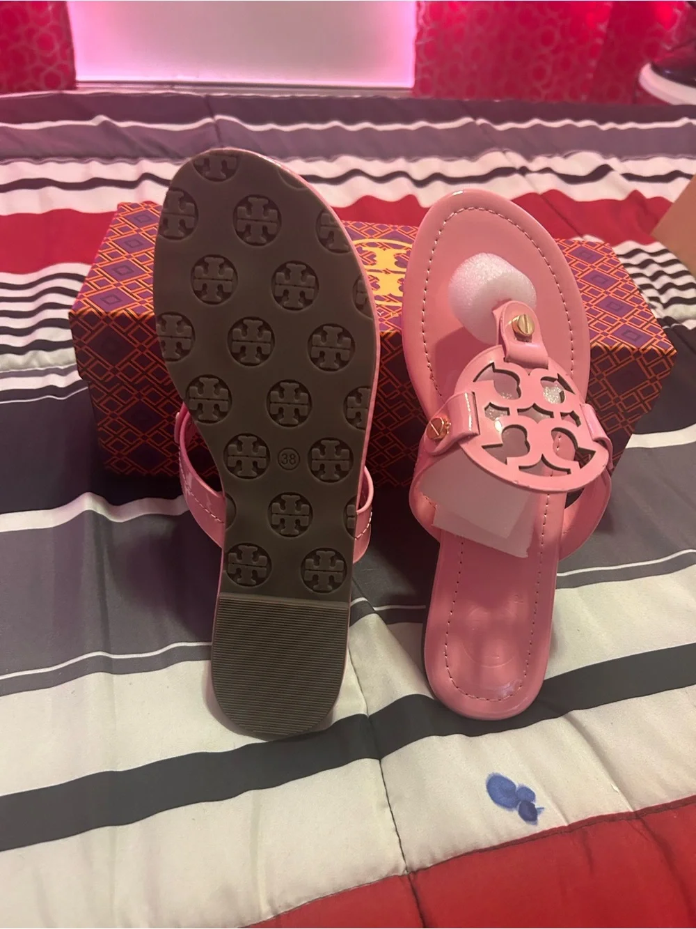 Tory Burch Pink Logo Cutout Leather Thong Sandals
